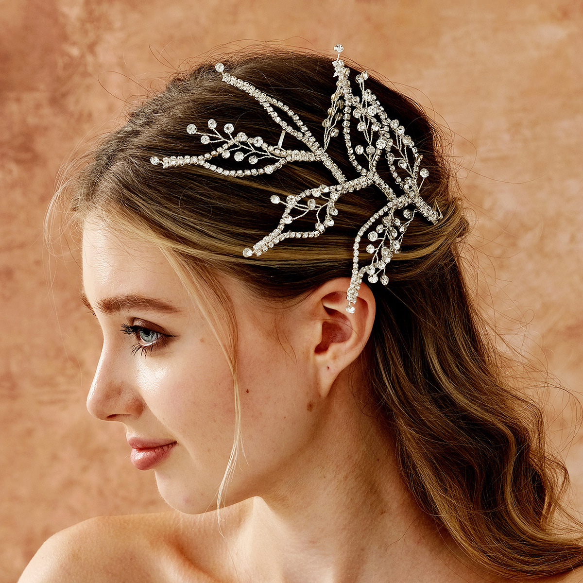 Exaggerated and luxurious European and American bridal water diamond hair pieces, heavy heavy diamond leaf hair bands, retro Xiuhe wedding dress, evening gown and hair accessories full figure