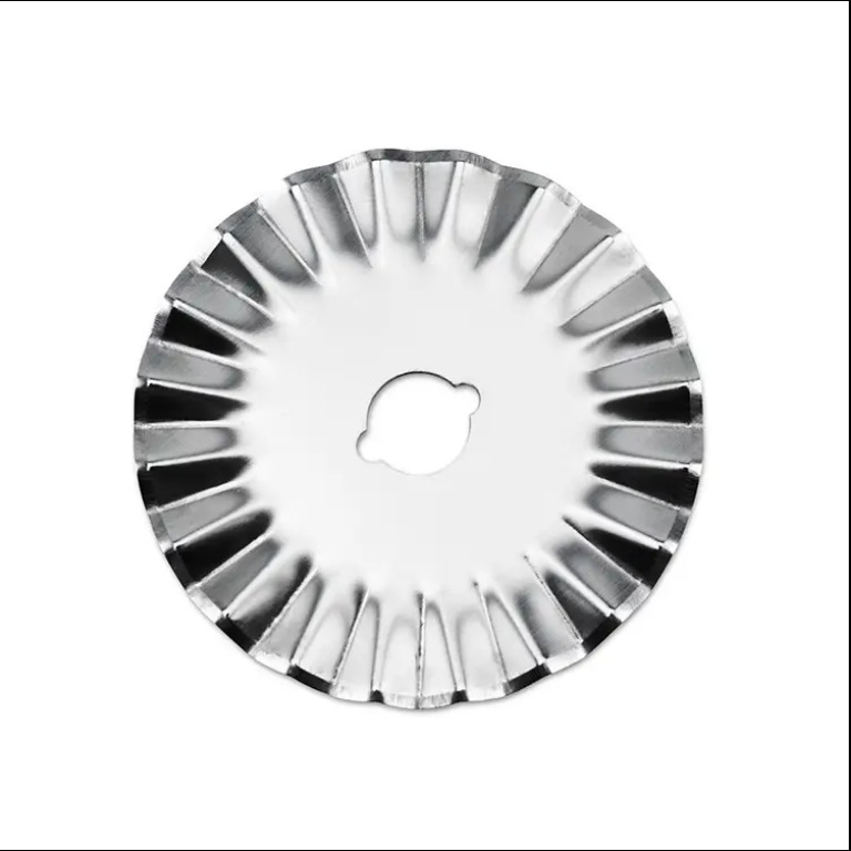 45mm wavy lace circular knife, round blade, wavy knife, wavy line cutting knife, cutting patchwork, roller knife blade details Picture