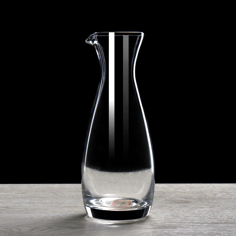 Thickened glass liquor divider, liquor decanter, small wine pot, brewing pot and clear wine pot, factory direct sale at special price full figure
