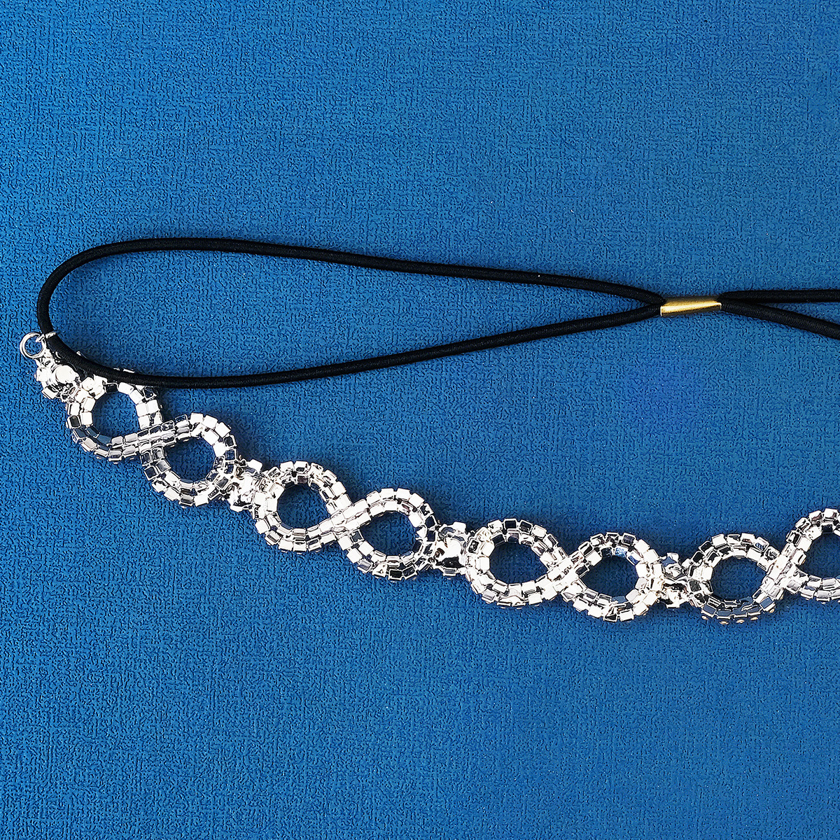 European and American bridal dress, evening gown, hair accessory design sense geometric full drill band, daily pressure water diamond elastic hair band Application Scenario
