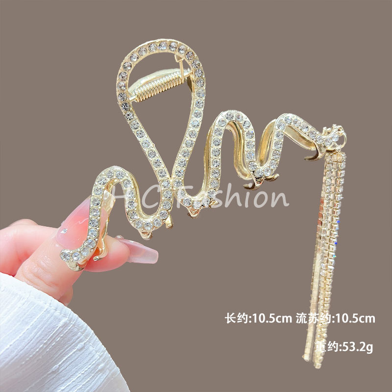 New light luxury bow, figure-eight pearl tassel, women's large French back head bun hair clip accessory details Picture