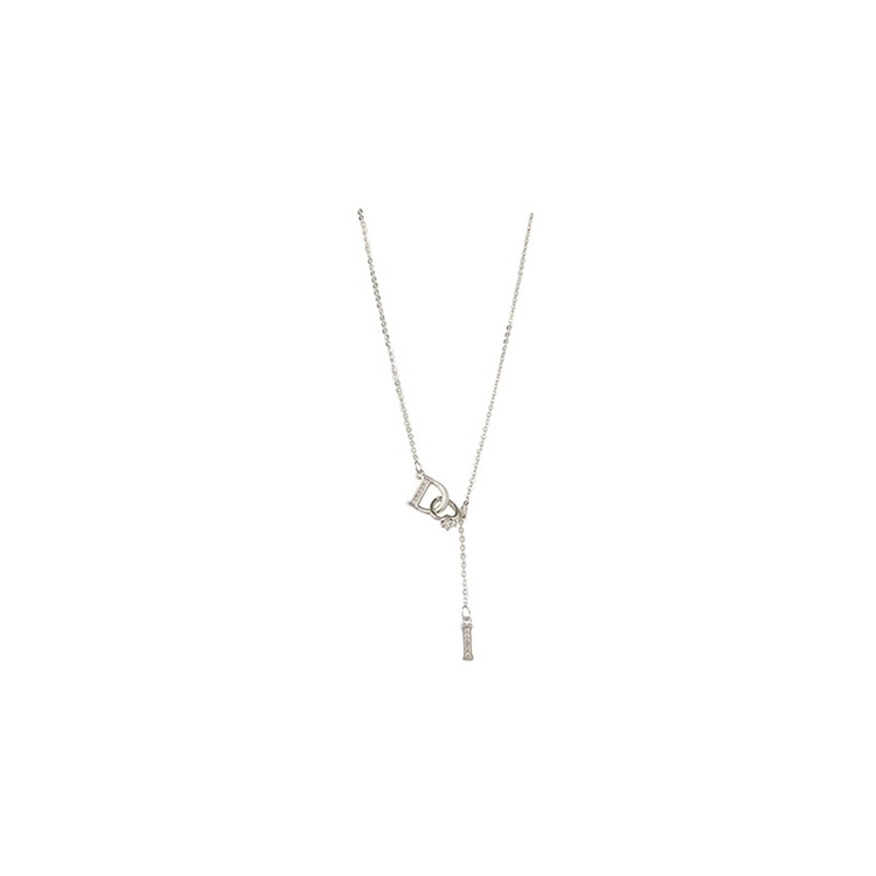 Design sense Letter D necklace for women, 2024 new style, niche and simple, fashionable and versatile collarbone chain wholesale Item Picture