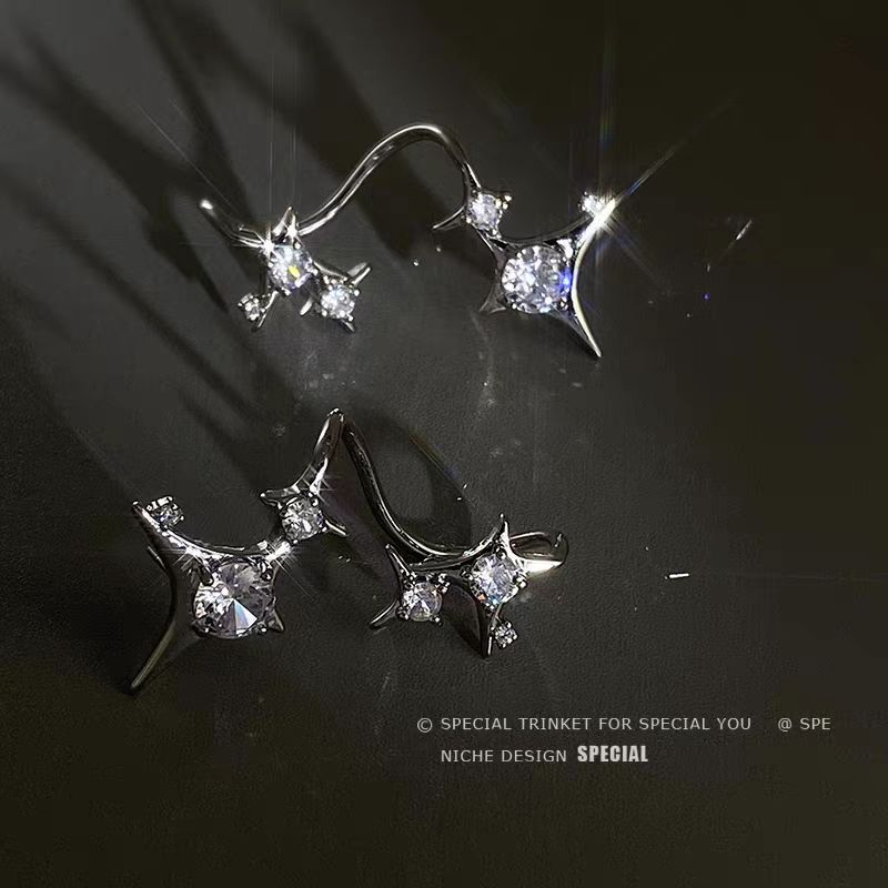 The women's one-piece high-end and light luxury earrings with a wrapped star-pointed ear bone clip stud, ins cold style star-pointed ear pendant Application Scenario