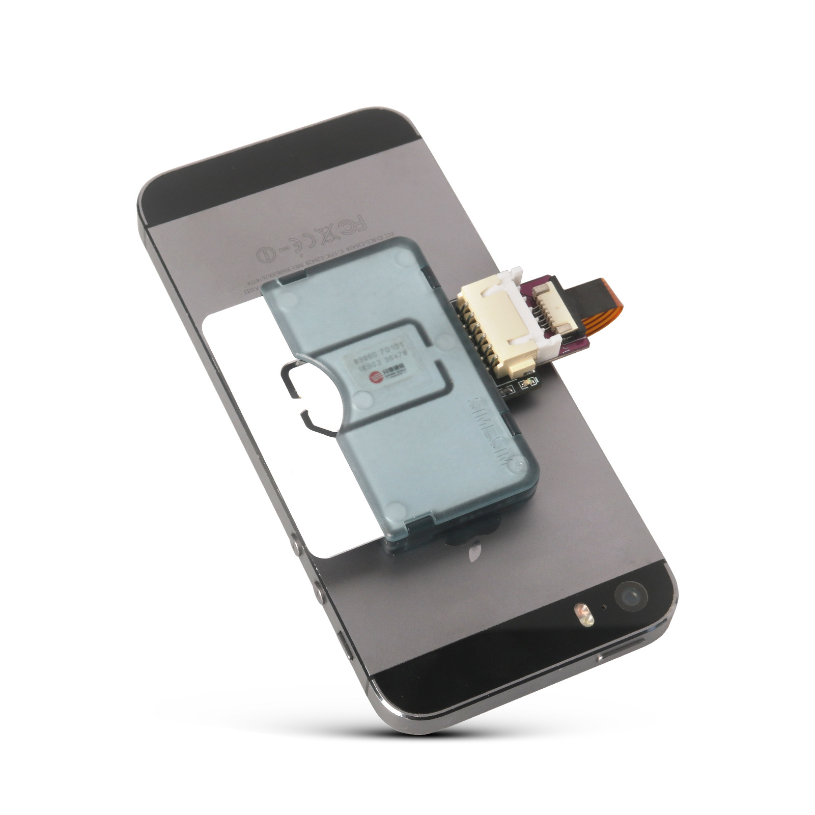 This hot-swappable external card slot extension cable for both Apple and Android enables quick card replacement without the need for a restart to activate and open the card Specification drawing