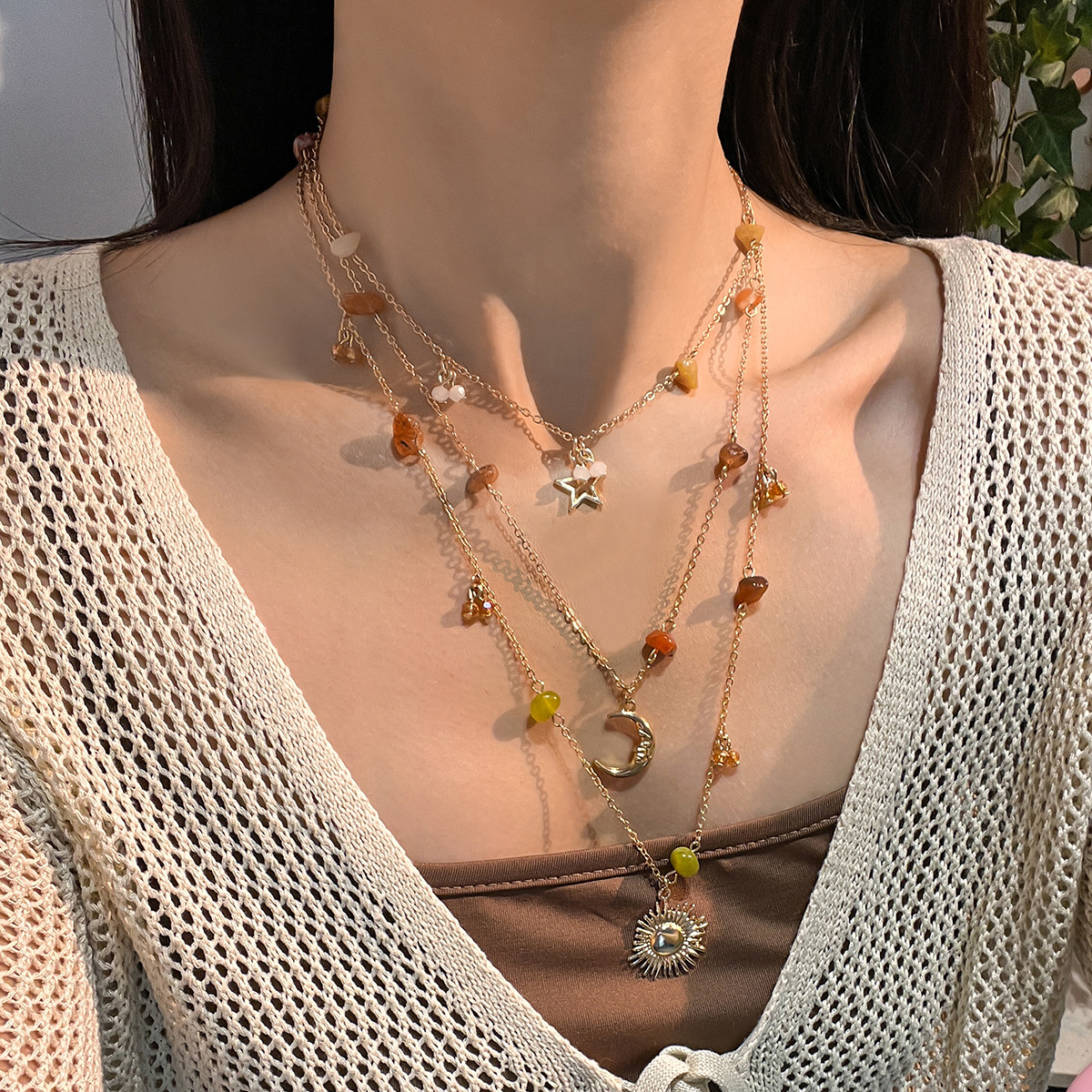 European and American cross-border jewelry, Bohemian niche crushed stone beaded necklace, vintage chain tassel collarbone chain set details Picture