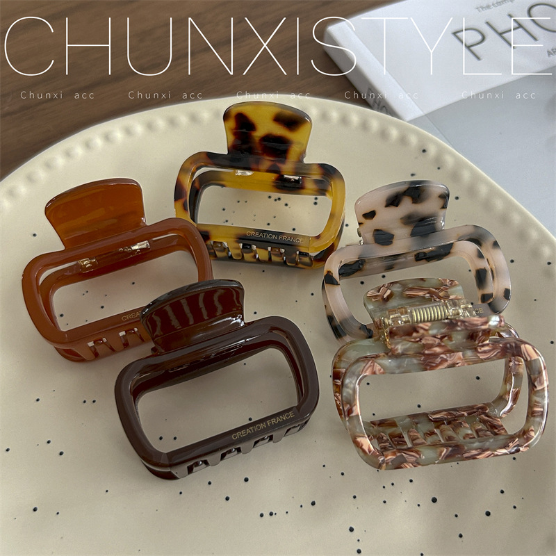 Geometric hollowed-out hairpin, tortoiseshell hairpin, female back head hairpin, medium-sized hairpin, Korean-style acetate hairpin Specification drawing