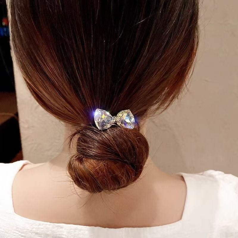 Light luxury crystal bow rubber band, shiny and highly elastic hair tie, fashionable and versatile women's hair tie accessories Specification drawing