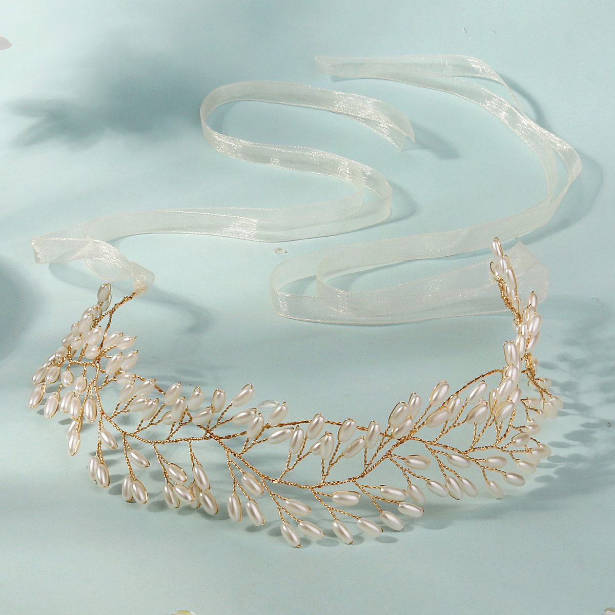 New European and American bridal headwear, pearl headband, hand-woven double-layer cross hair accessory, beautiful and versatile wedding dress accessory details Picture