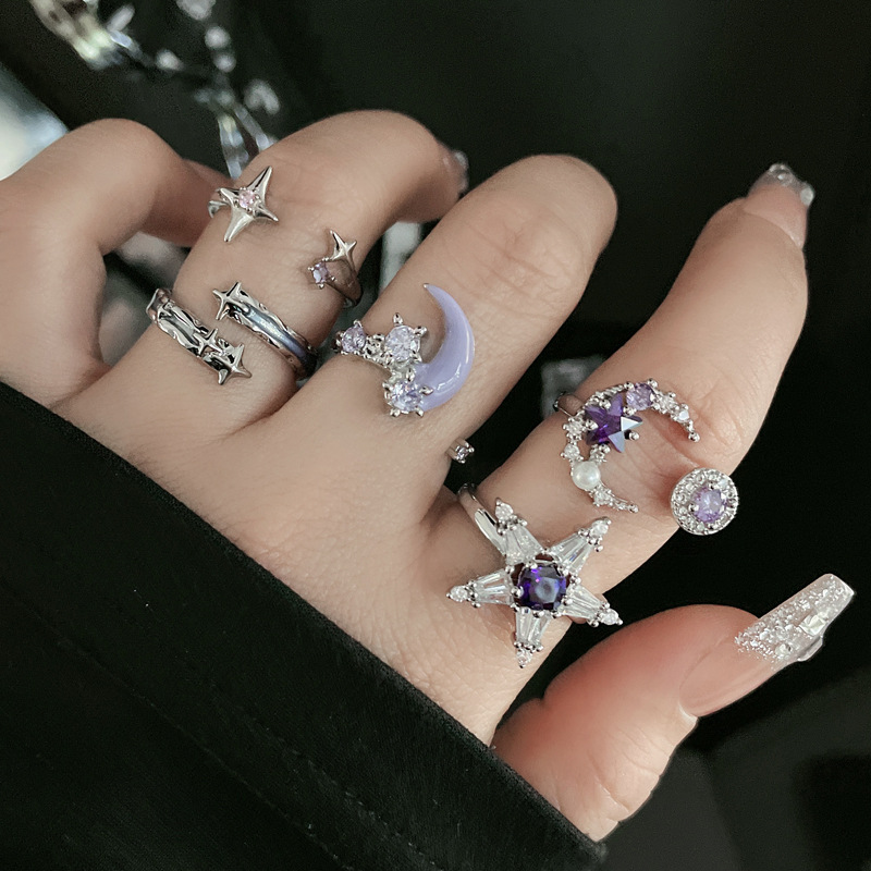 New purple diamond star and moon open ring for women on Instagram, cool and cool style, sweet and hot girl, fashionable and individual index finger ring trend Application Scenario