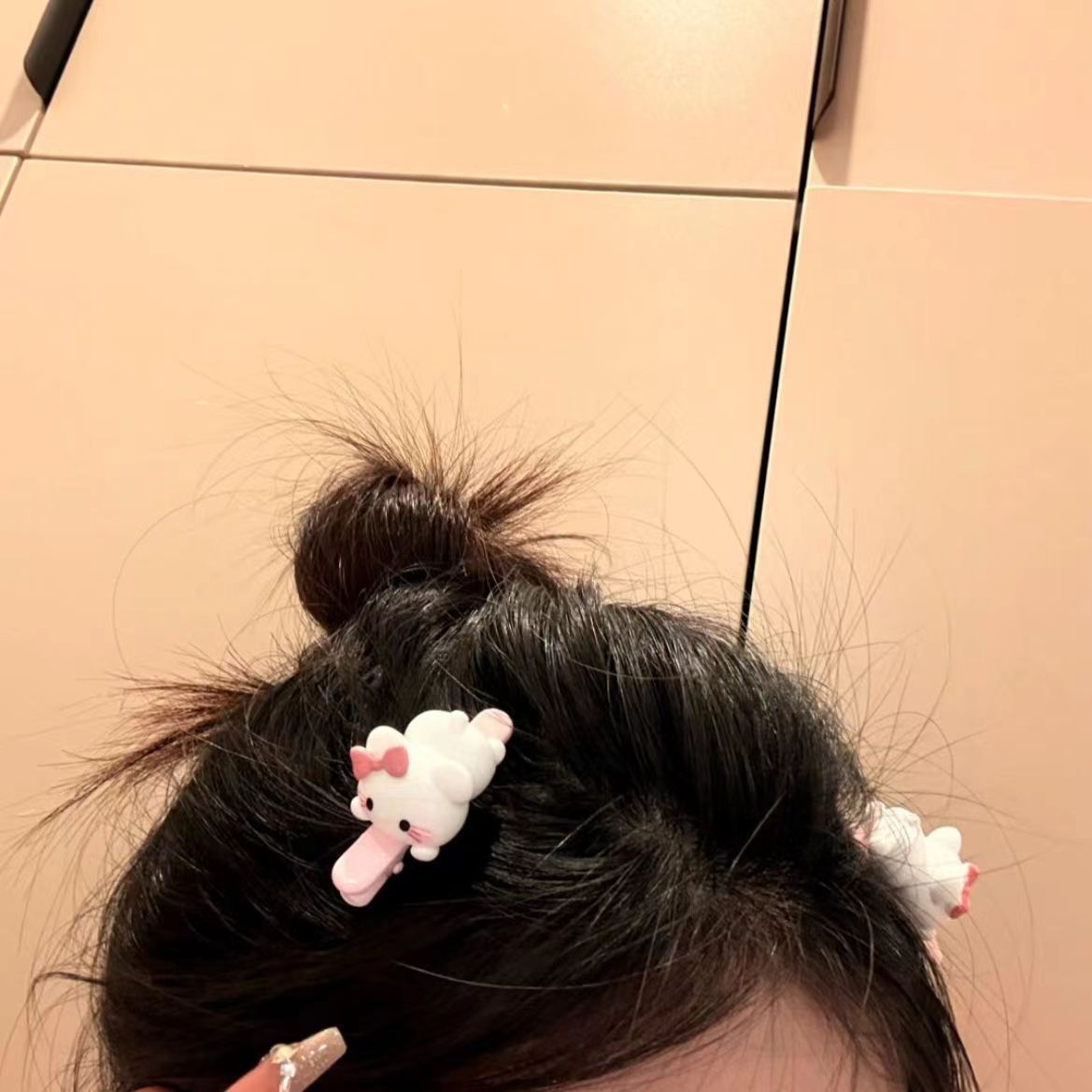 Hellokitty Papap Side Clip, kt Cat straight clip, bangs clip, side clip, ducktail clip, Hairpin without trace details Picture