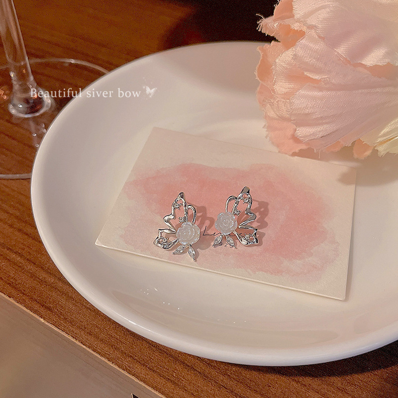 S925 Silver Needle high-end rose Flower Earrings, 2024 new exquisite Zircon butterfly stud earrings, a bestseller Specification drawing