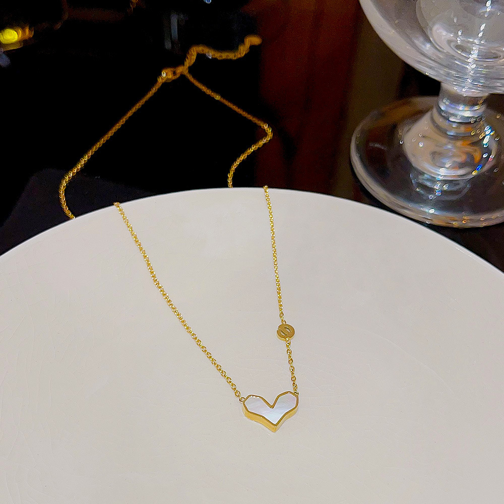 love Love Necklace, women's collarbone chain, design sense letter pendant, heart, Japanese and Korean titanium steel accessory full figure
