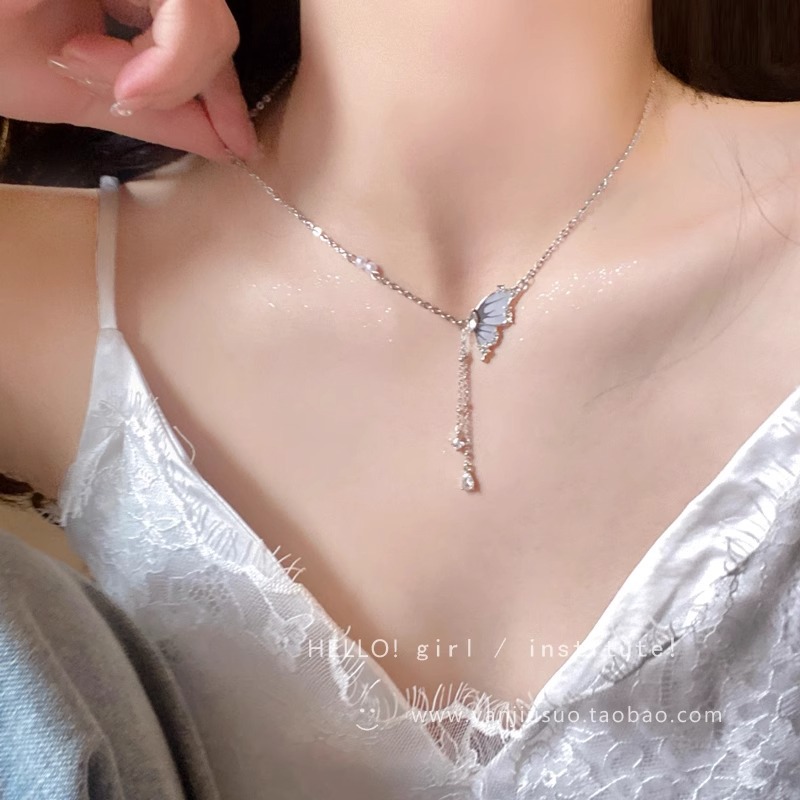 Summer sweet and cool zircon butterfly pearl necklace, a women's niche and light luxury neckchain, a seaside atmosphere collarbone chain Application Scenario