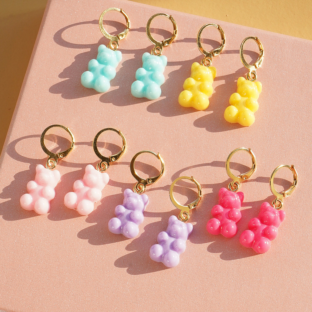 Wholesale of popular C-shaped earrings from Europe and America, creative retro butterfly heart-shaped circle earrings set of six pieces Application Scenario