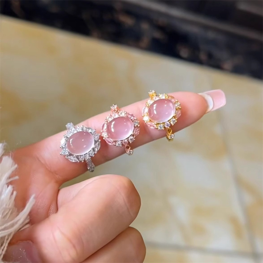Pigeon egg pink crystal egg surface gemstone ring, women's retro light luxury index finger ring, niche design, high-end open ring Application Scenario