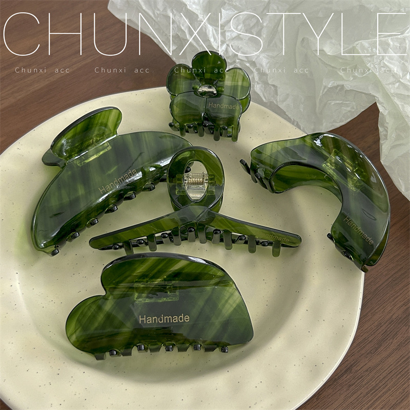 Fresh water ripple green hair clip, creative and cute little flower grabbler, back of the head, updo acrylic shark clip for women's hair accessory details Picture