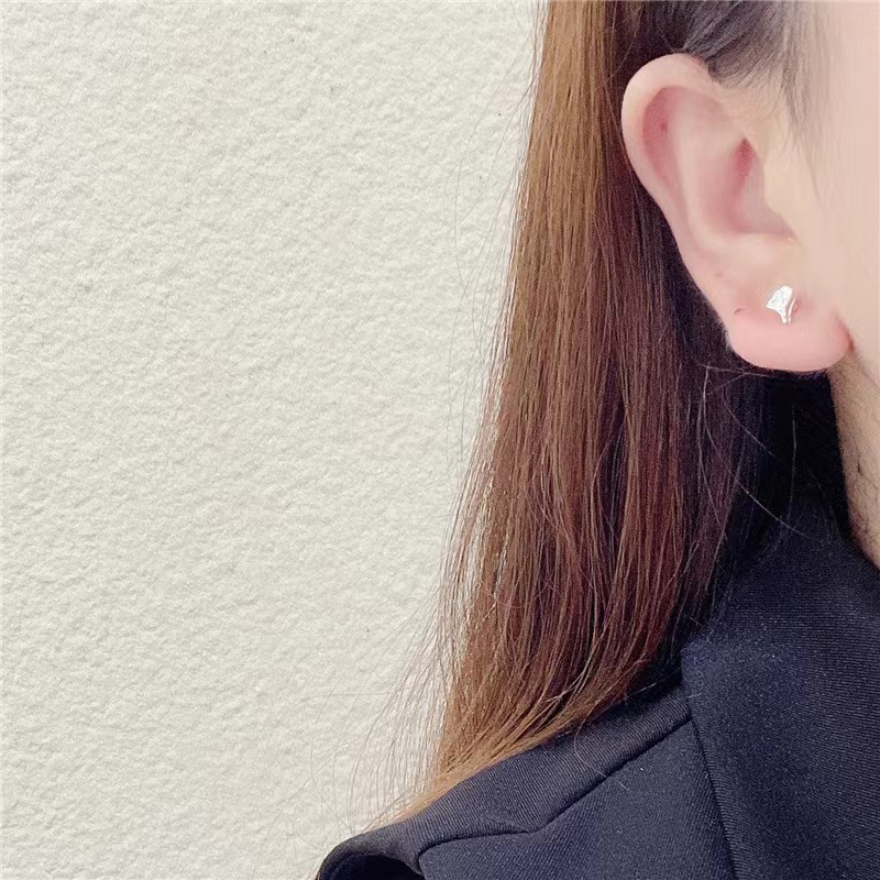 Earrings 2025 Bestseller New ear accessory set combination, women's ear studs, high-end and elegant, niche design sense, butterfly details Picture