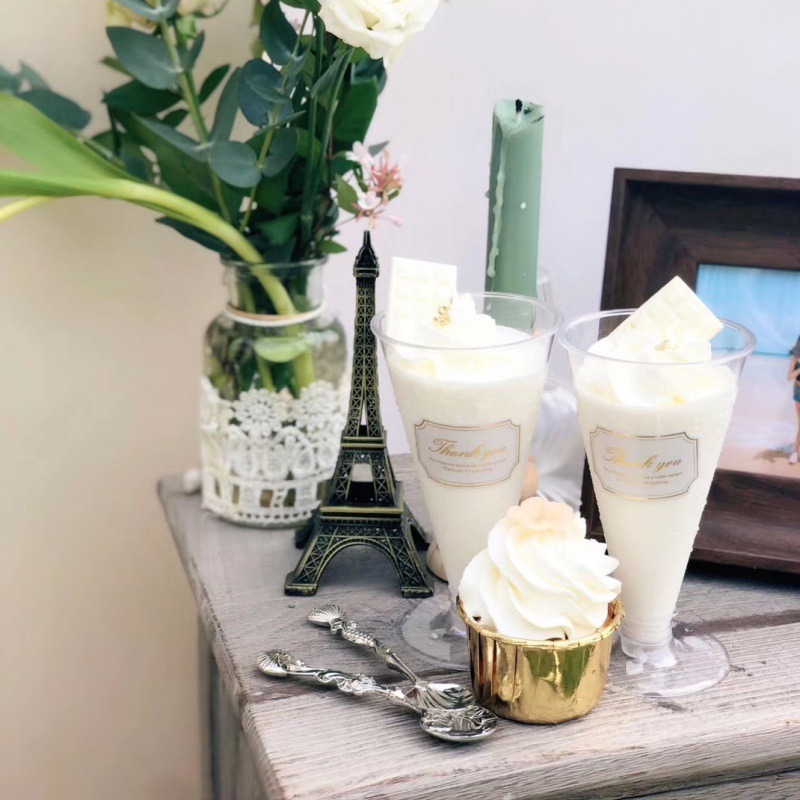 Wholesale 170ML disposable high-footed dessert cups, ps plastic pudding cups, birthday, wedding, party and dessert cups Application Scenario