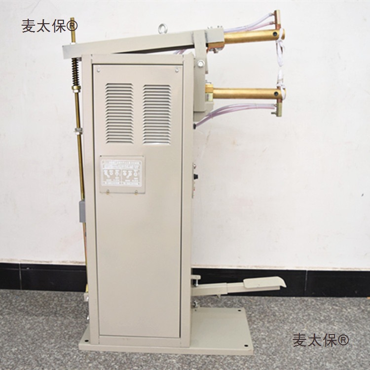 Foot pedal DN-16/25 spot welding machine, silicon-controlled rectifier type metal spot welding, 220V/380V dual power supply, factory Maitaibao Specification drawing
