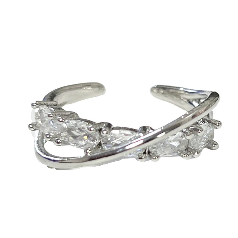 French simple geometric micro-set fashionable, light luxury and high-end open ring, women's niche design sense and personalized index finger ring Item Picture