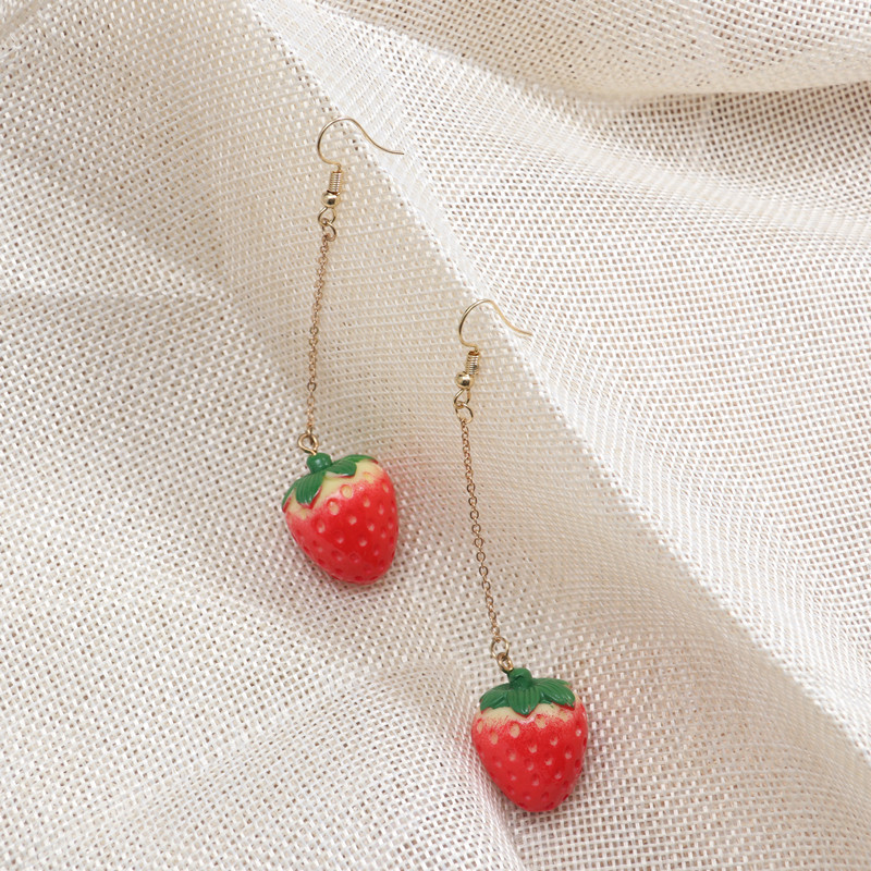 2025 New trendy Korean sweet and cute girl heart versatile ear clips, ins style super cute strawberry earrings for girls details Picture
