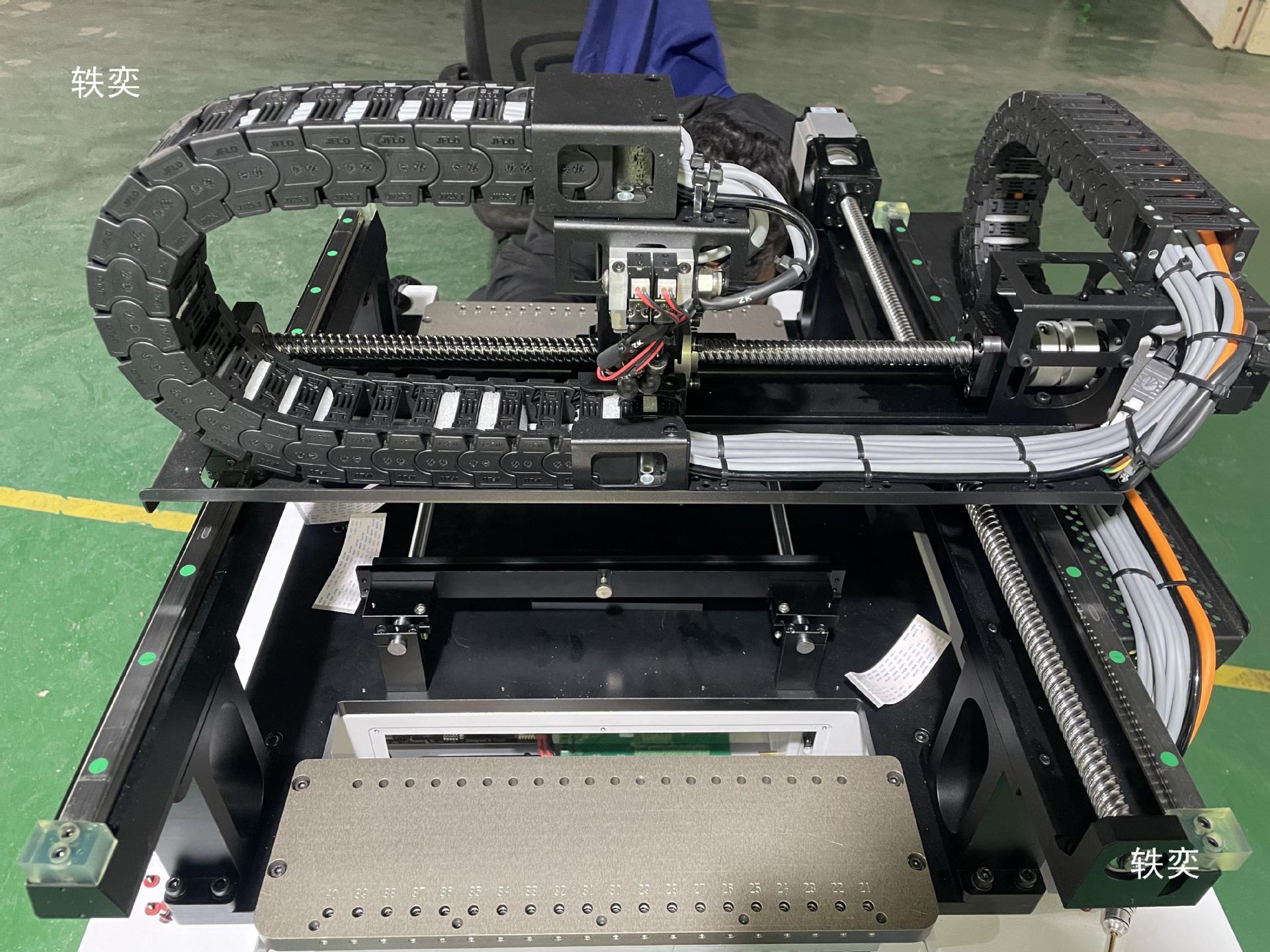 Huawei Guochuang 2 two-end small desktop vision SMT placement machine, domestic fully automatic high-speed PCB placement from Germany Item Picture