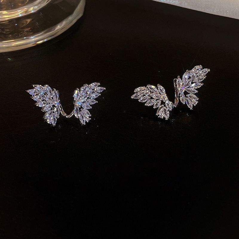 Trendy and dazzling ~ Light luxury Zircon butterfly Stud earrings for Women s925, a niche high-end design with a fashionable and unique style Specification drawing