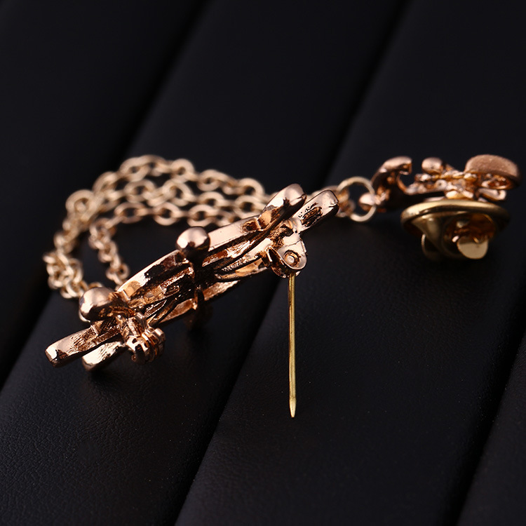 Z97 Korean version brooch, versatile chain, rudder, collar pin, creative collar clip, collar flower suit accessory wholesale Specification drawing