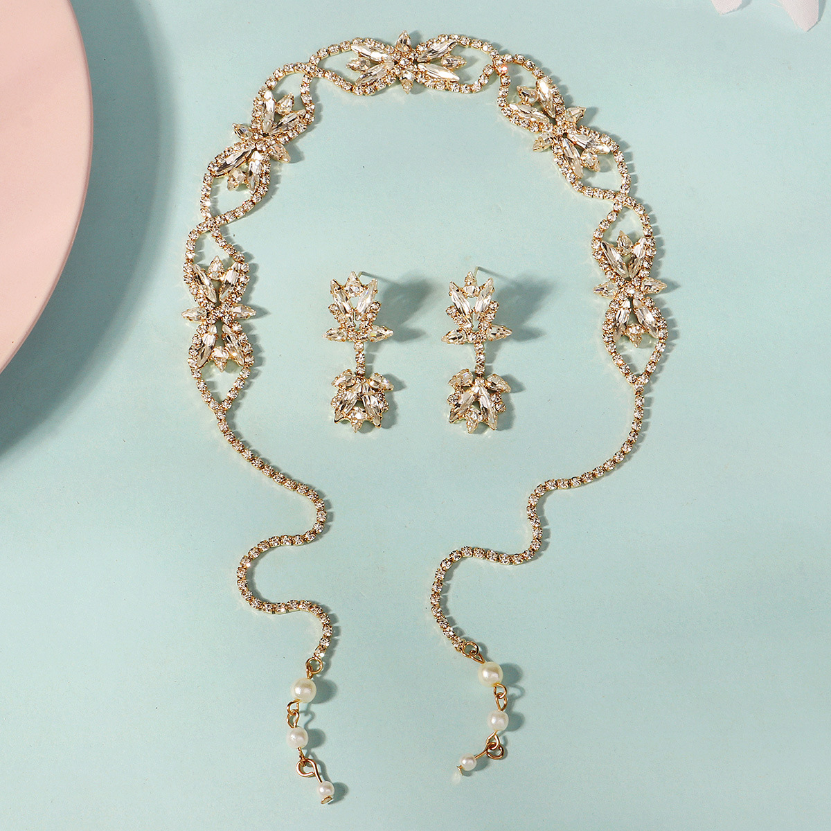 Cross-border new water diamond tassel headband earrings, wedding bride jewelry, Bohemian ethnic style hair accessory set details Picture