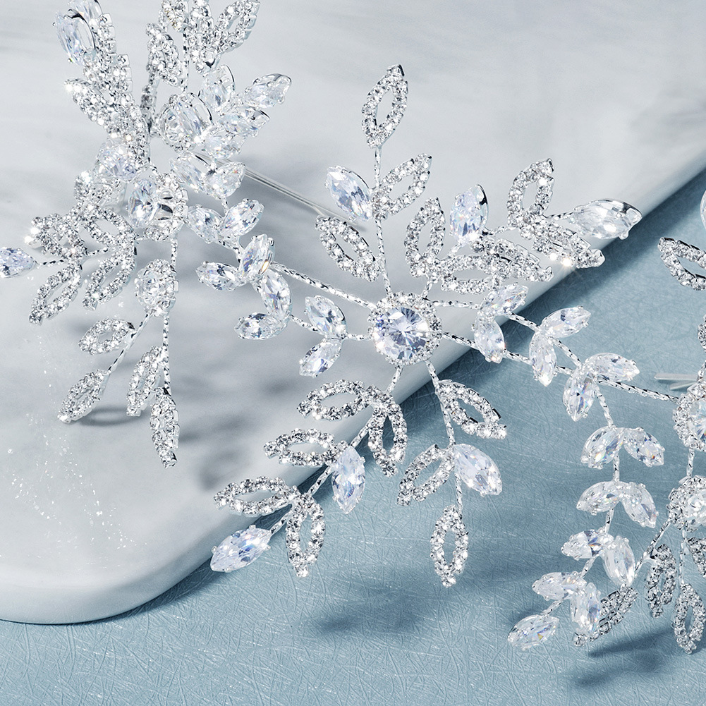 Cross-border European and American accessories, exaggerated wedding dresses, photo studio portraits, headwear, luxurious zircon full diamond hair bands, Middle Eastern bride hair bands Application Scenario