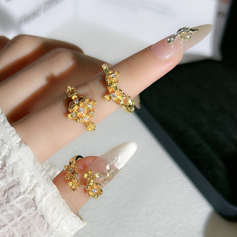 The exquisite and retro laurel goddess light luxury ring for women, with a niche and cold style, exudes a sense of high-end osmanthus and is a versatile ring trend details Picture