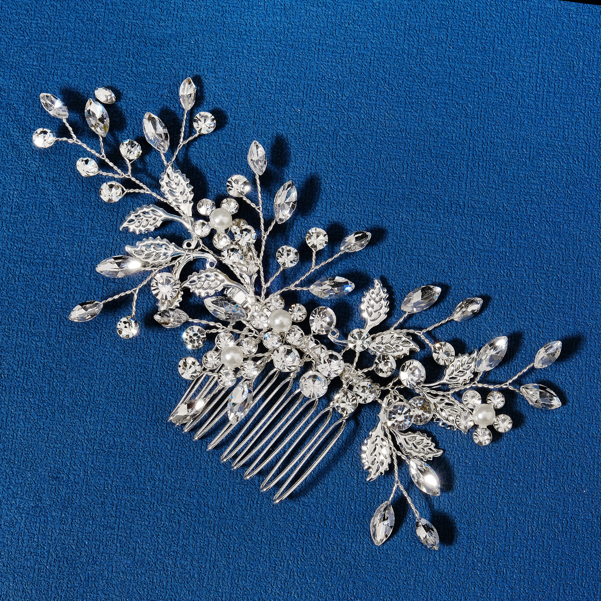 Bridal photo, wedding dress, accessories, handcrafted pearl and rhinestone hair combs, elegant updo headwear, evening toasting dress accessories Specification drawing