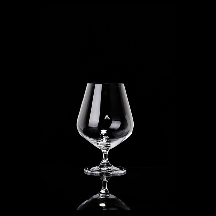 Shidao brandy glass, red wine glass set, transparent high-end glass highball glass, grape glass, Champagne glass, Cognac glass Application Scenario