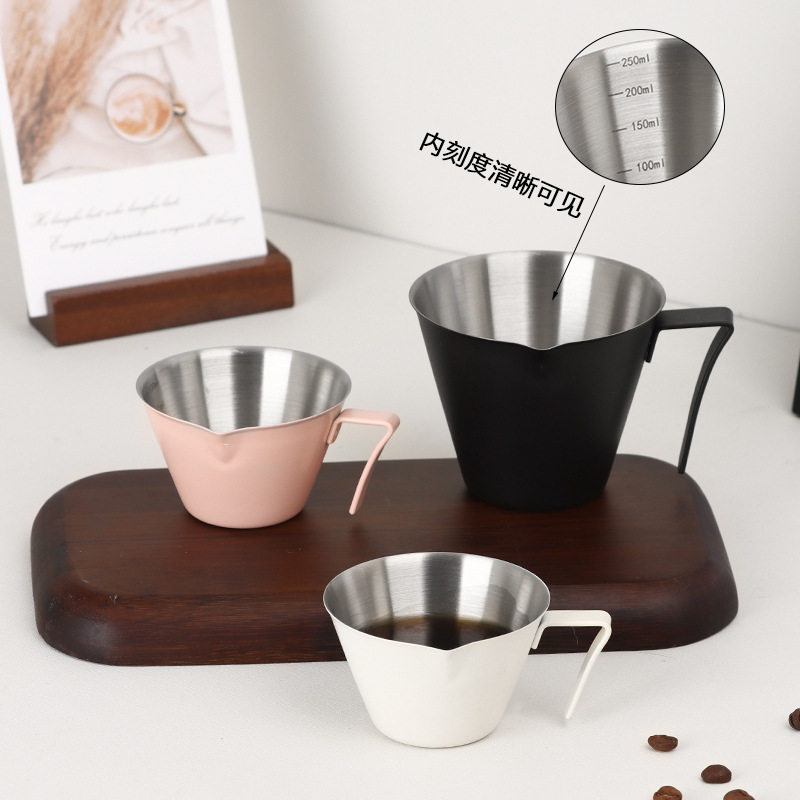 304 stainless steel coffee measuring cup with scale and spout, espresso cup, extraction cup, liquid receiving cup, ounce cup full figure