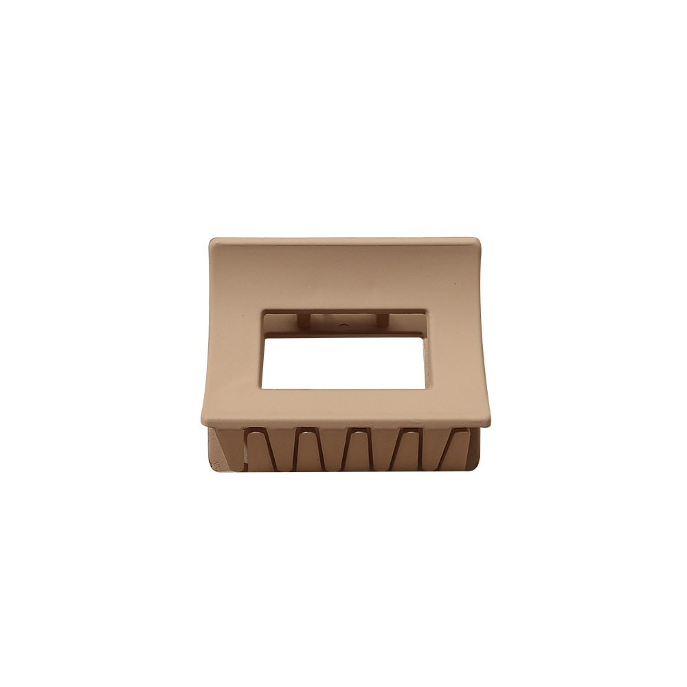 Qiyue Korean-style hair accessories, coffee-colored shark clips, matte hair clips, fashionable clips, updo hair grabbers, hot-selling accessories in Yiwu Item Picture