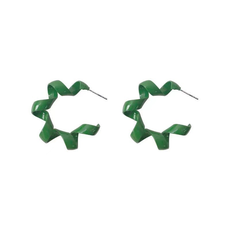 Retro Hong Kong style, green telephone line ear studs, women's personality, versatile and fresh earrings, niche design sense earrings Item Picture