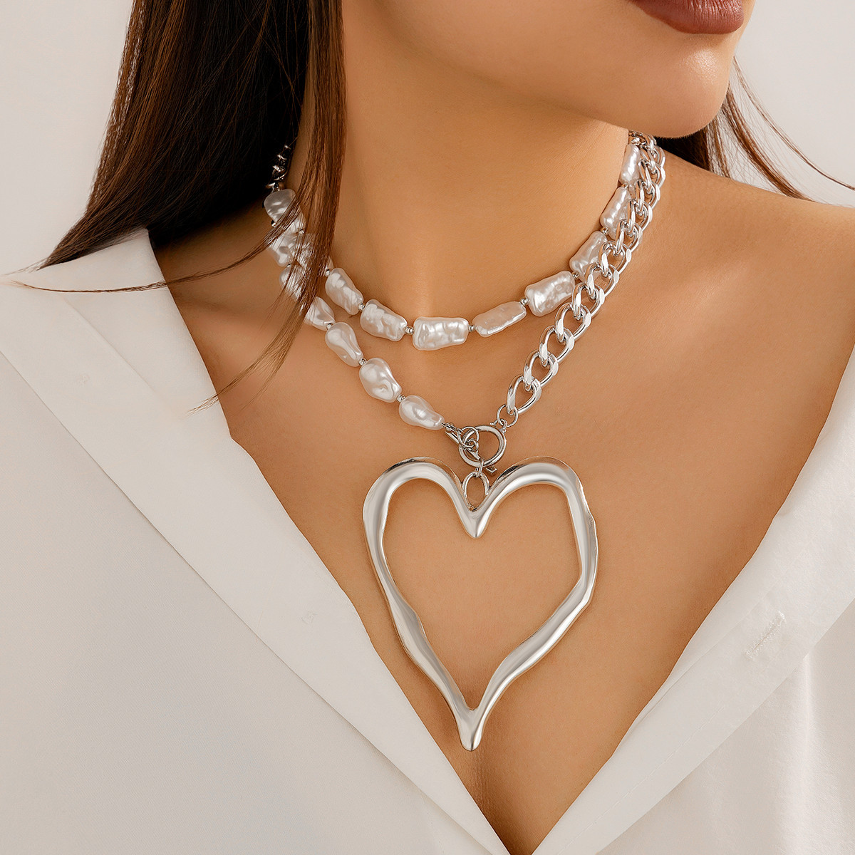 European and American style sweet cool big heart beaded necklace best-selling exaggerated double baroque imitation pearl necklace Specification drawing