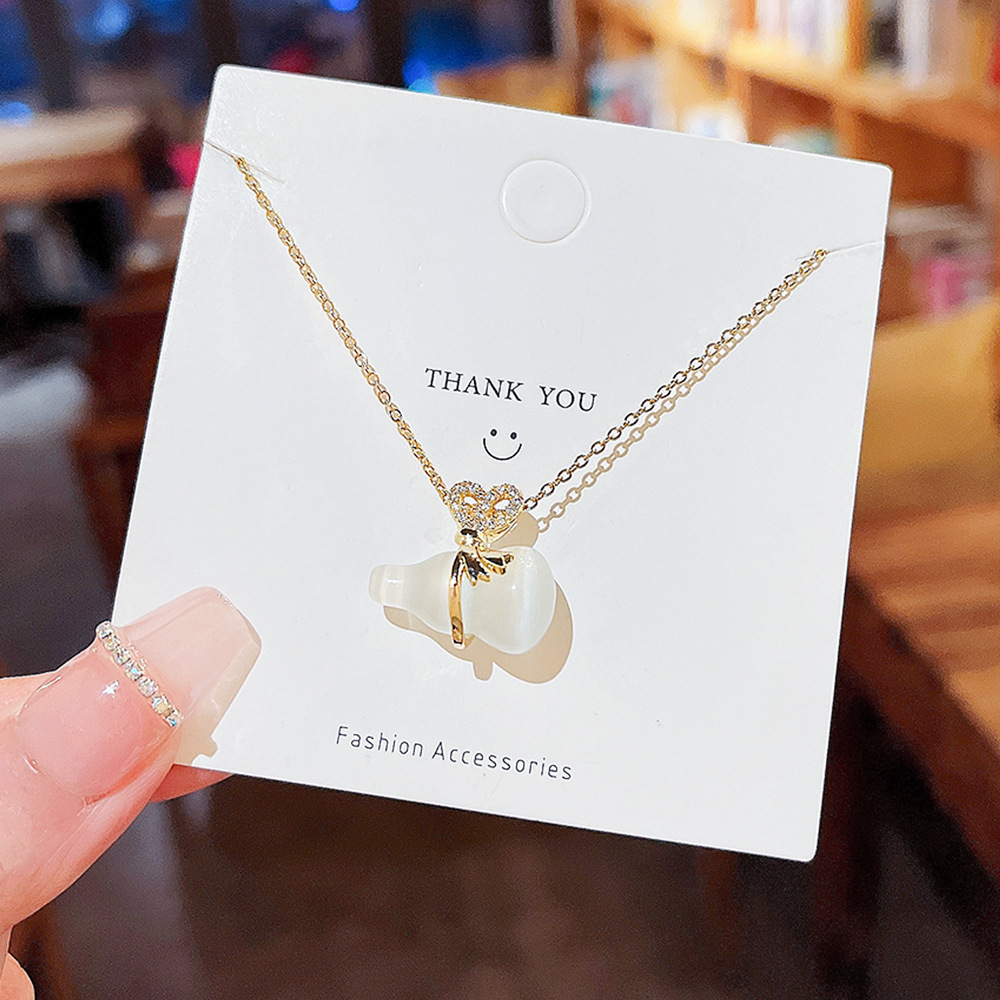 Personalized and fashionable gourd necklace for women on Instagram, with a cold style and zircon inlaid exquisite pendant. The same style as the popular titanium steel collarbone chain full figure