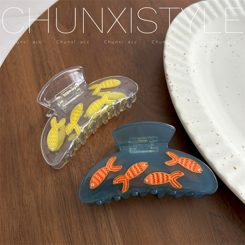Blue transparent acetic acid hair clip, ins niche design, goldfish tank plate, large hairpin, 2023 Summer new style full figure