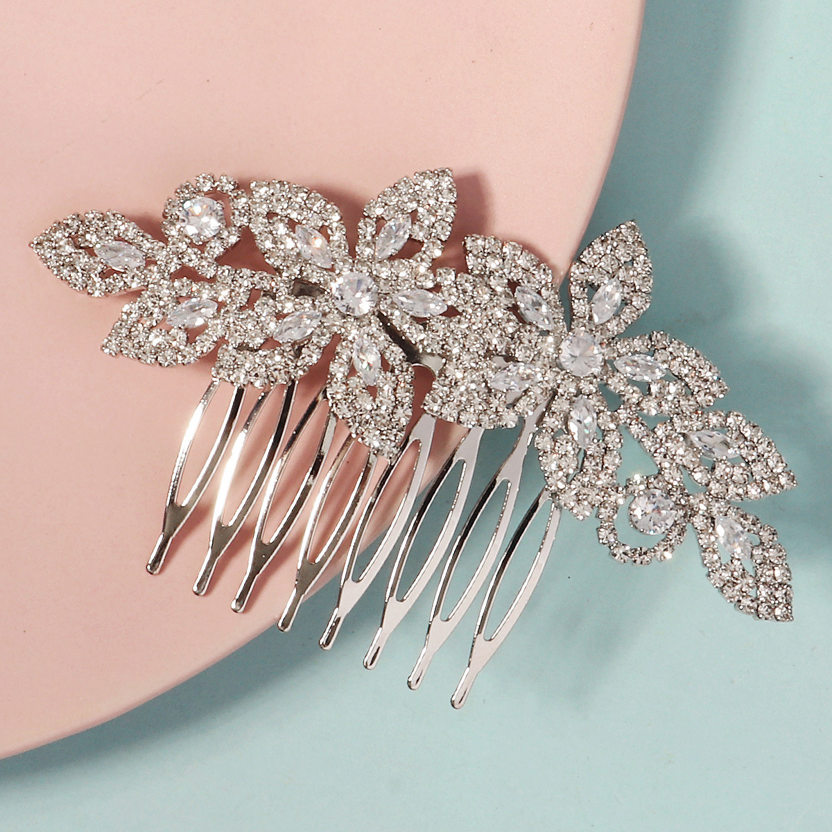 New European and American jewelry, zircon hair comb, wedding banquet, birthday party hair accessory, water diamond claw chain, zircon insert comb for women details Picture