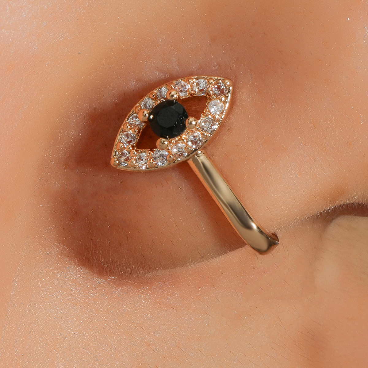 Cross-border new Devil's Eye non-perforated nose clip, European and American fashion micro-inset zircon fake nose ring U-shaped piercing accessory full figure