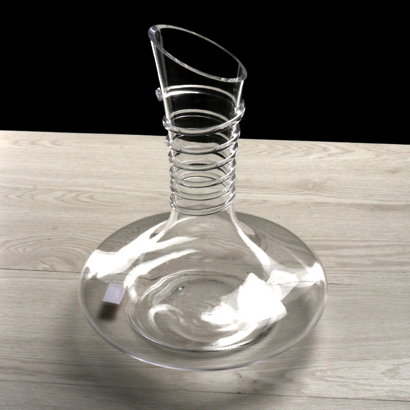 New wire-wound handcrafted crystal red wine decanter, wine dispenser, creative handle slanted decanter, quick decanter full figure