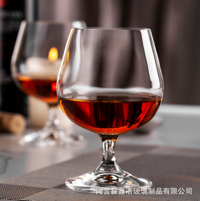 Wholesale of crystal brandy wine glasses, low-stemmed premium red wine glasses, XO Cognac highball glasses, small glass glasses, and foreign wine glasses Specification drawing
