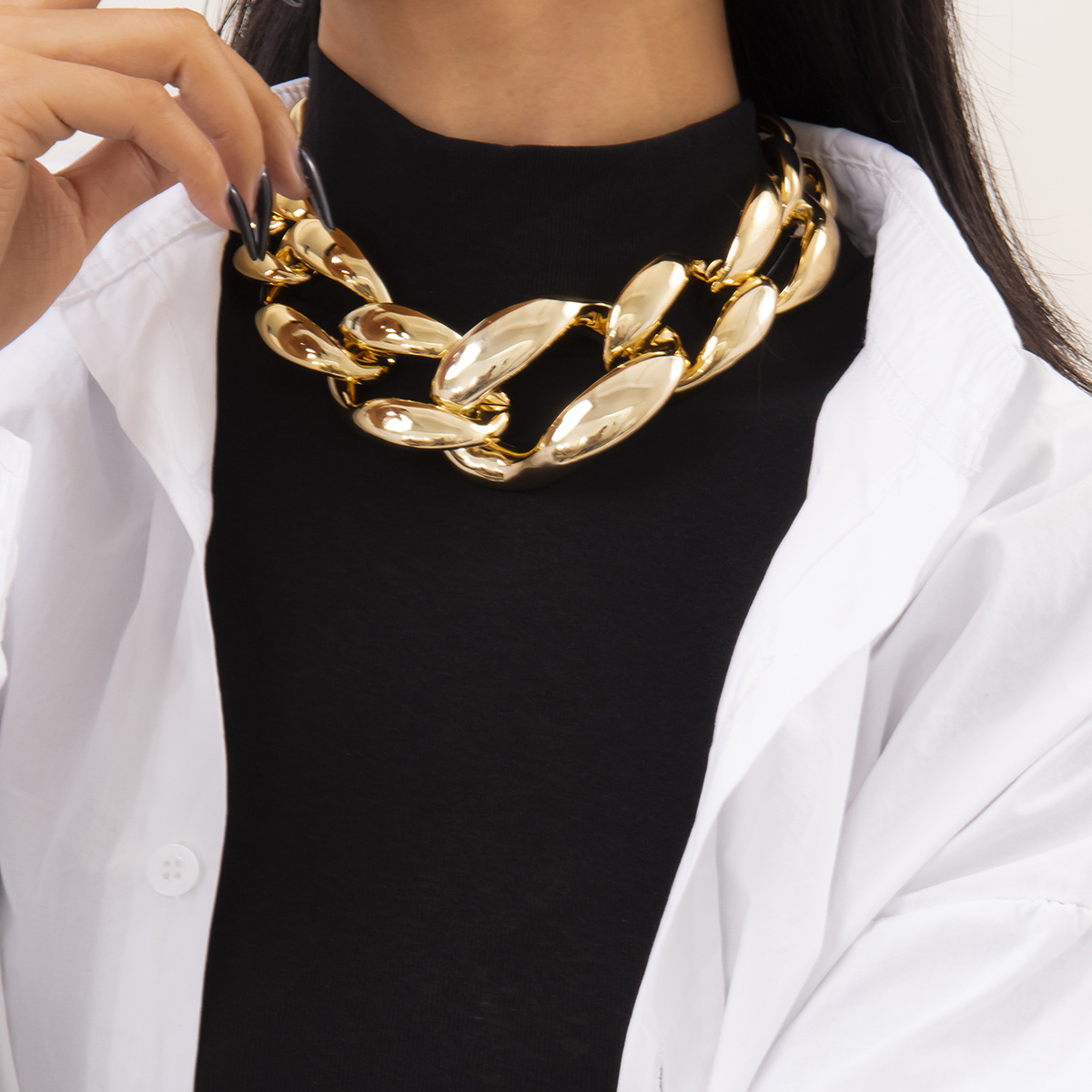 European and American cross-border jewelry hip-hop punk thick chain hollowed-out necklace, women's street style button exaggerated single-layer necklace Specification drawing