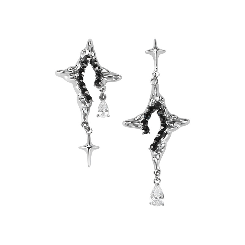 Original design Aurora Four-pointed Star series: Light luxury, unique fashion, hollowed-out high-end necklaces, bracelets, earrings and rings Item Picture
