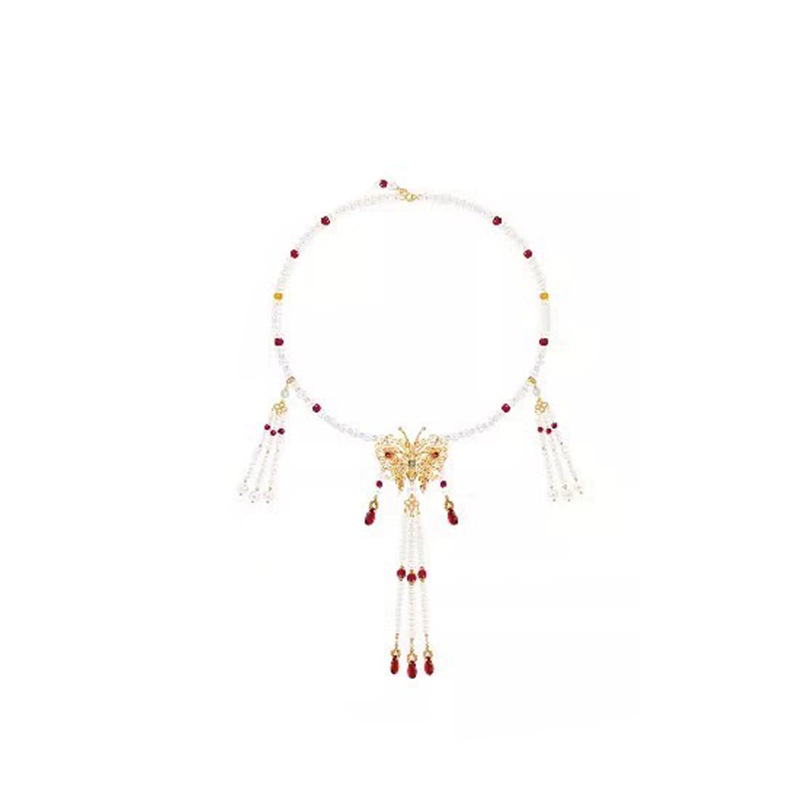 "Feng Lai Yi" Traditional Chinese style red lion and butterfly necklace, autumn and winter Hanfu cheongsam, horse face skirt, back cloud tassel accessory Item Picture