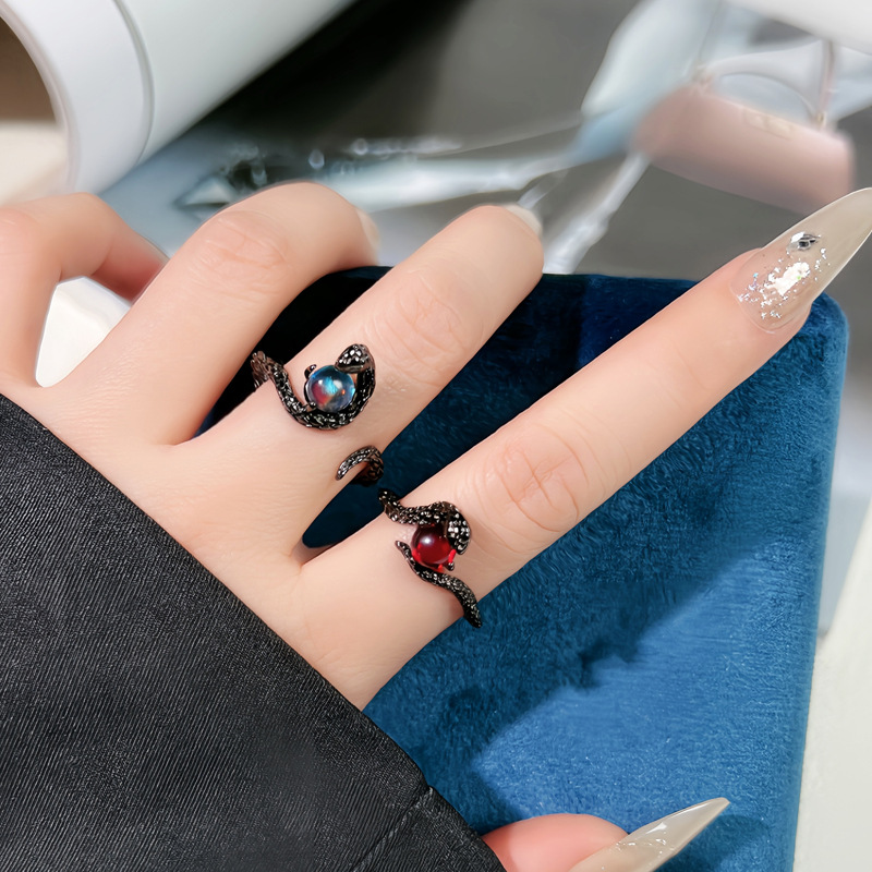 Punk texture serpentine moonstone personalized open ring, neutral trend cool couple ring, fashionable niche accessory full figure