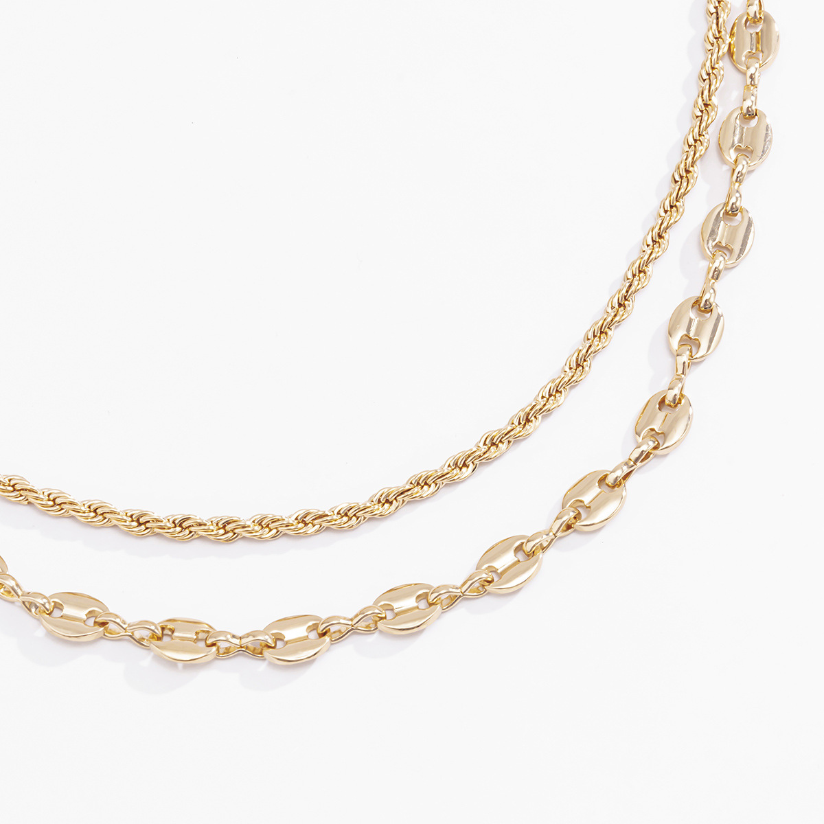 European and American cross-border jewelry, simple and retro multi-layer tassel necklace, versatile for women's charm, two-piece set of twisted chain necklace Application Scenario