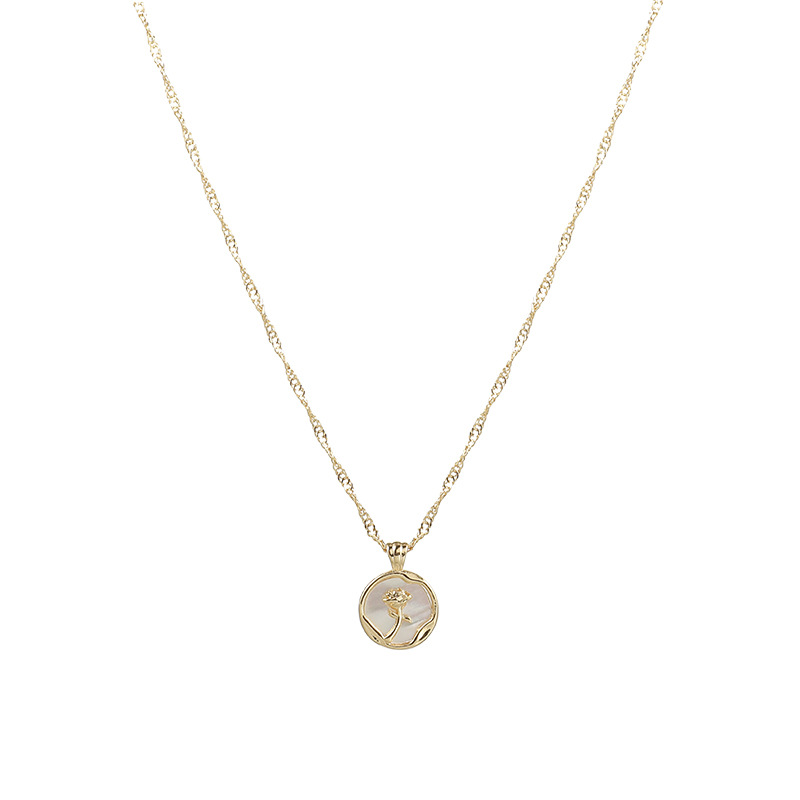 French retro rose necklace with a light luxury design for women, a niche collarbone chain necklace, a new trend in 2023 Item Picture