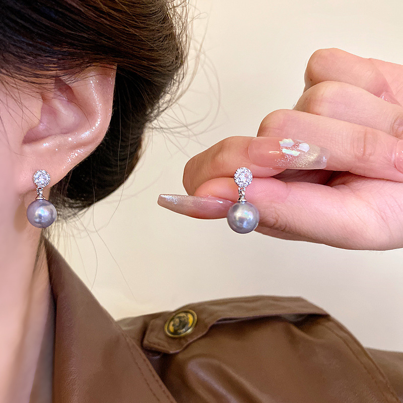 Light luxury zircon pearl stud earrings, women's fashion, high-end feel, versatile, unique and individual, popular online celebrity bestsellers wholesale details Picture